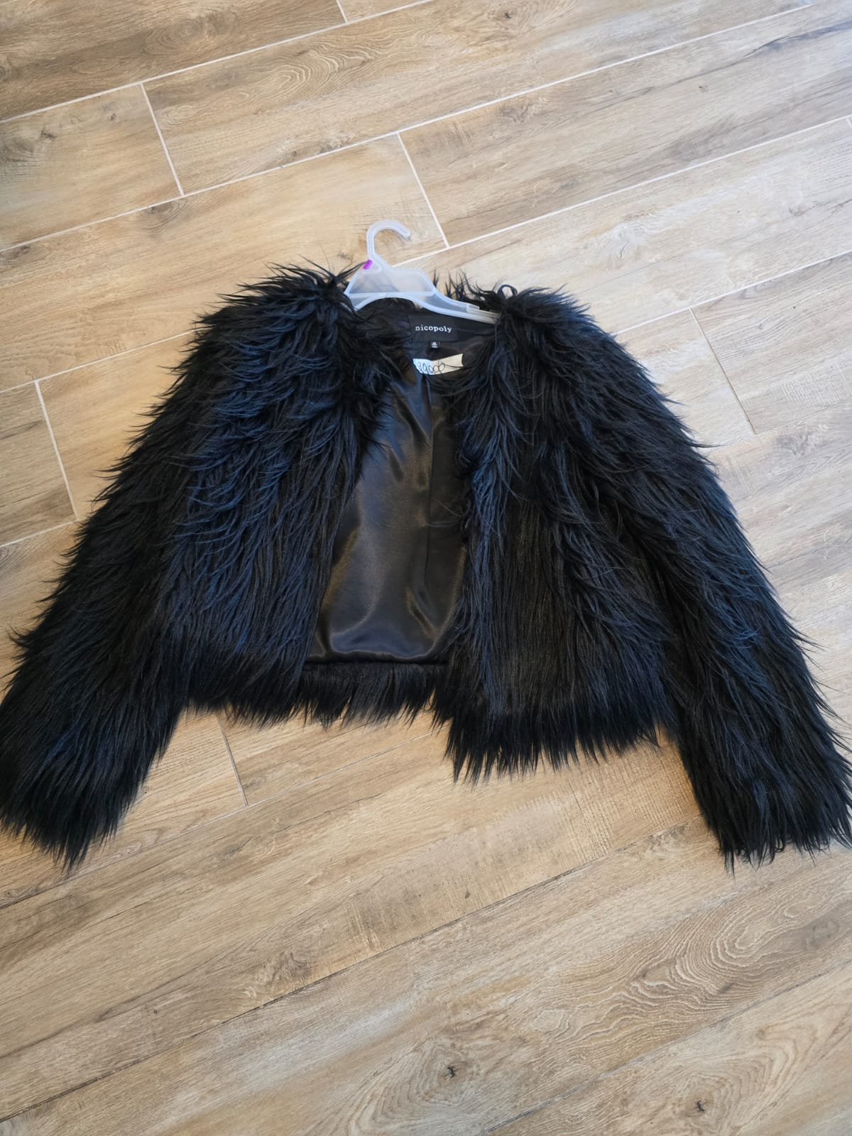 Chaqueta Faux Fur Negra